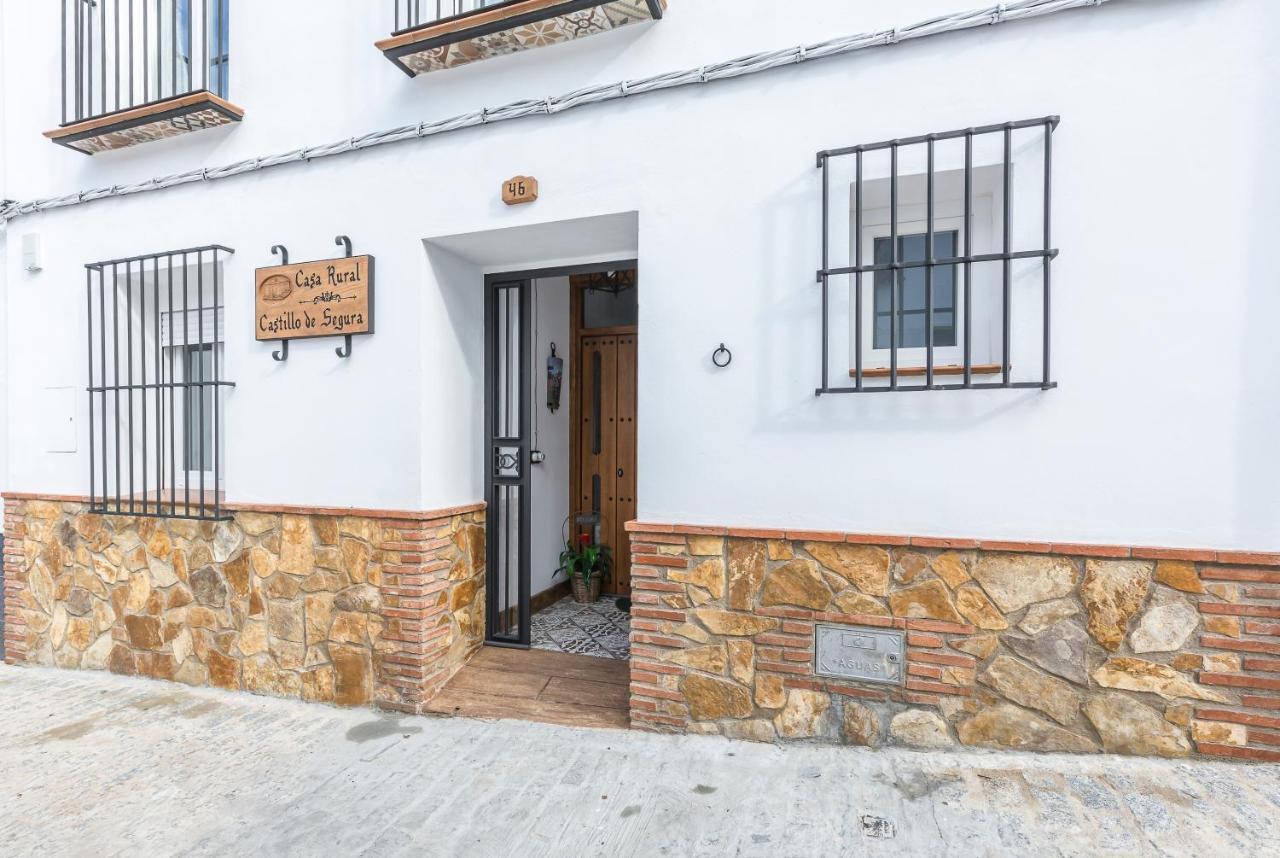 Casa Rural Castillo De Segura Segura de León Zewnętrze zdjęcie